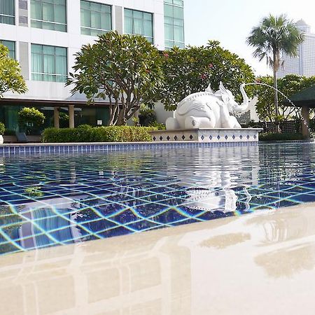 Bangkok Riverside Condo Екстер'єр фото