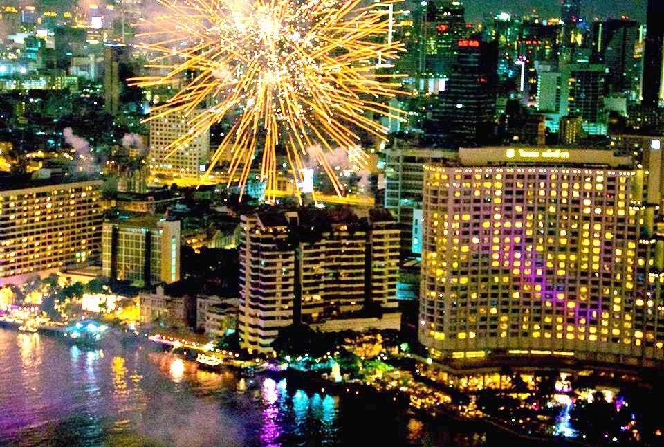 Bangkok Riverside Condo Екстер'єр фото
