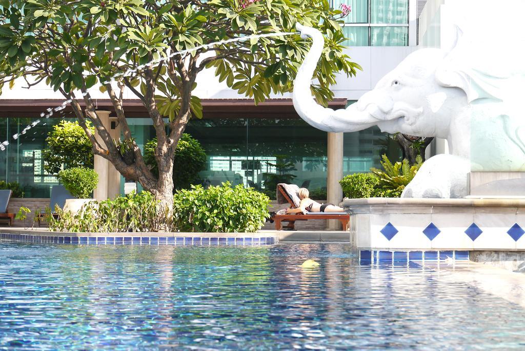 Bangkok Riverside Condo Екстер'єр фото