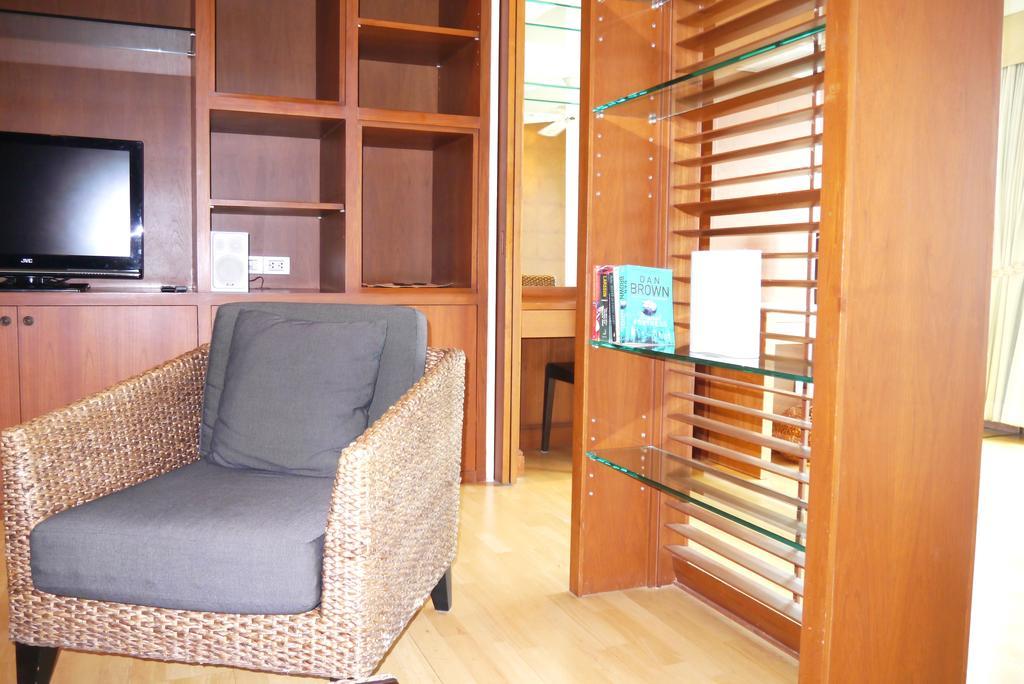 Bangkok Riverside Condo Екстер'єр фото