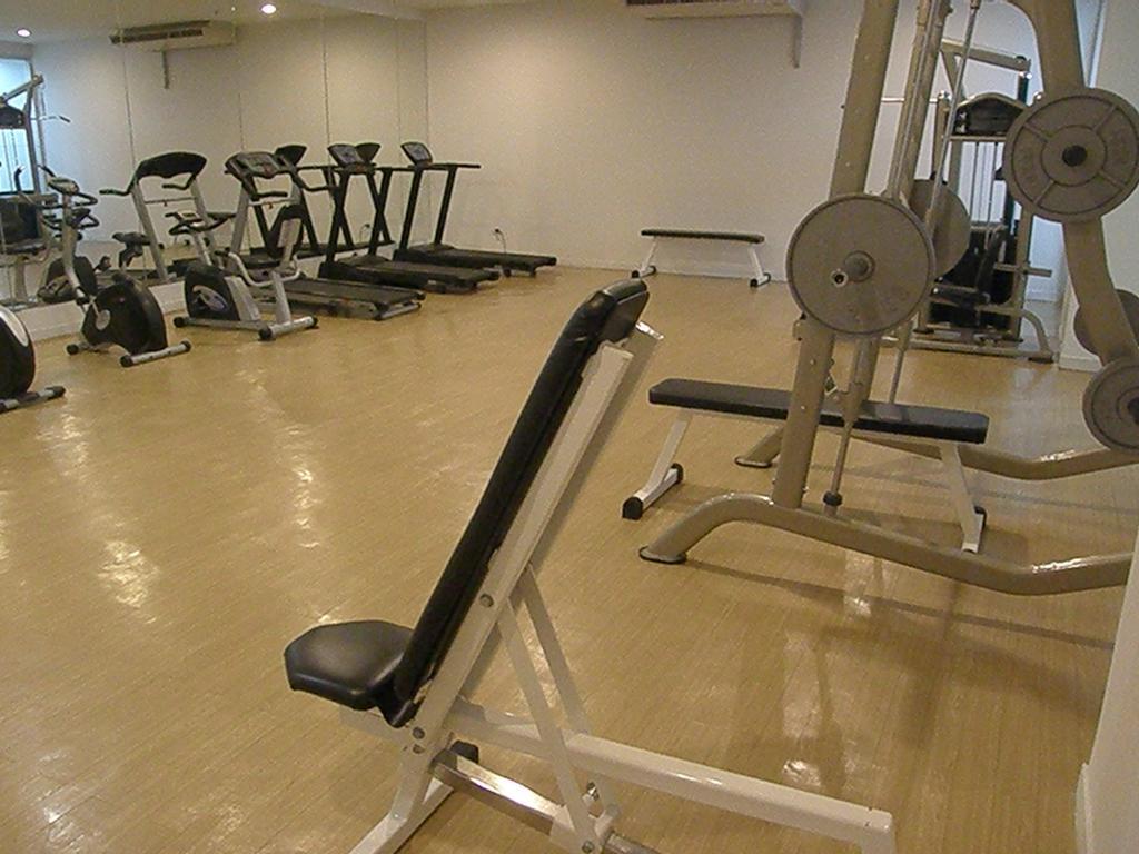 Bangkok Riverside Condo Екстер'єр фото