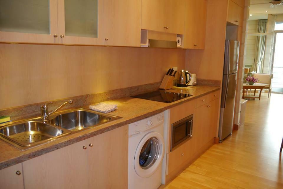 Bangkok Riverside Condo Екстер'єр фото