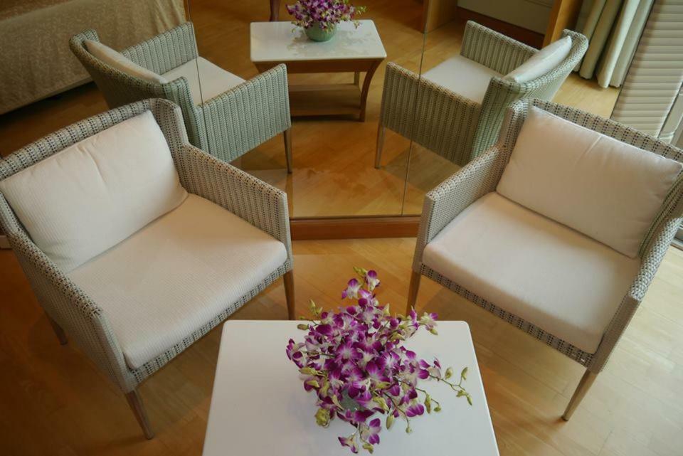 Bangkok Riverside Condo Екстер'єр фото